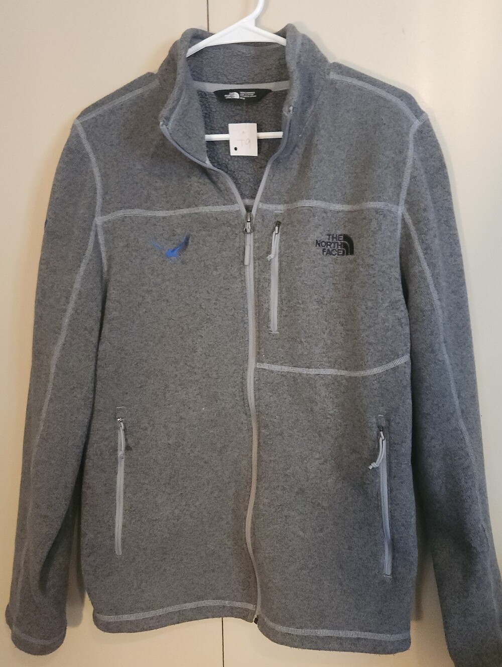 T9 The North Face Men's Grey Full-Zip Fleece Jacket w Blue bird embroidery